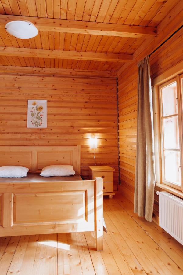Медовий Двір Rozhanka Nizhnyaya Extérieur photo